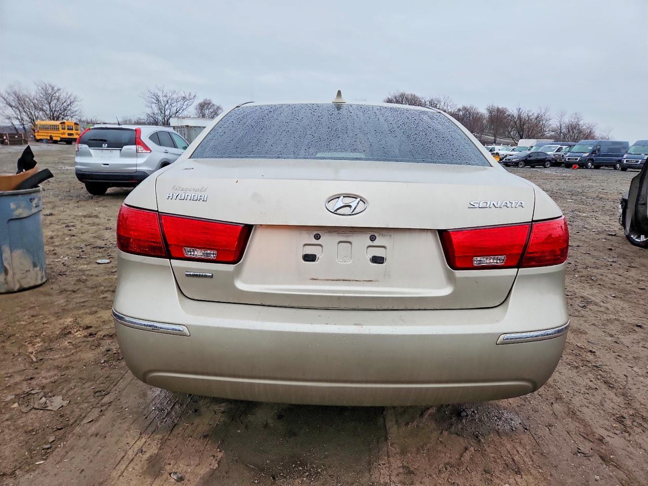 2010 HYUNDAI SONATA