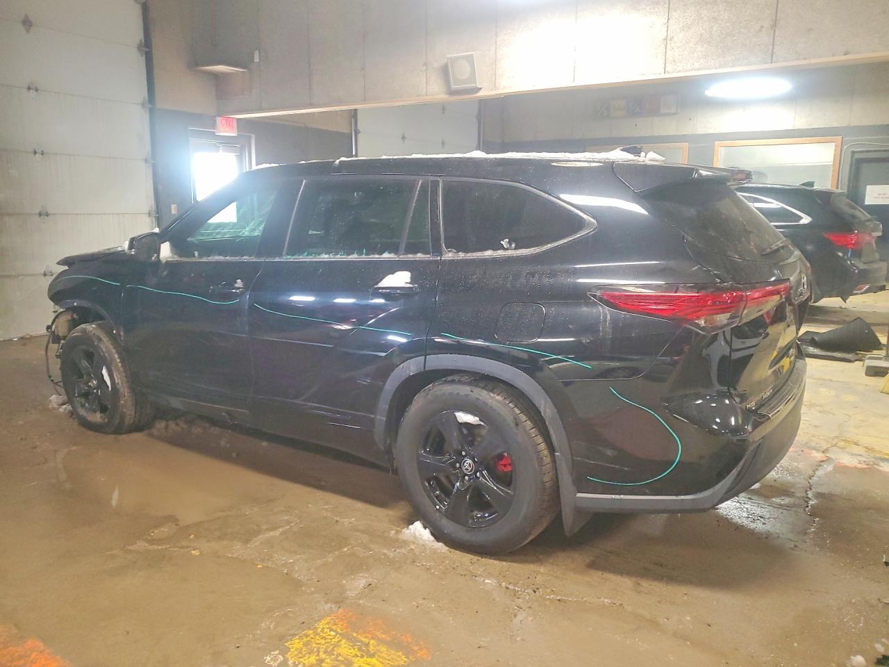 2021 TOYOTA HIGHLANDER
