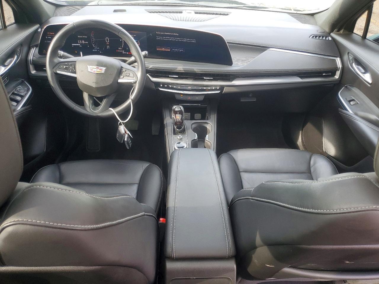 2024 CADILLAC XT4