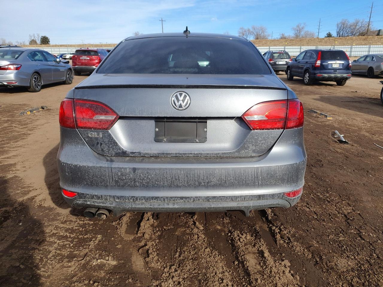 2013 VOLKSWAGEN JETTA