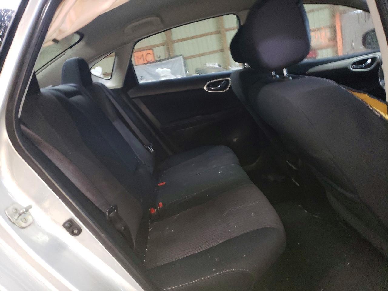 2015 NISSAN SENTRA
