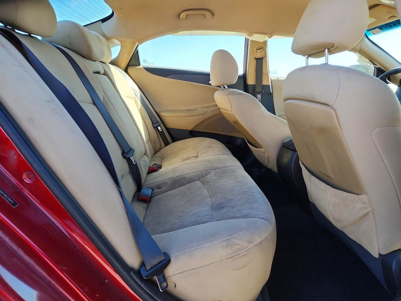 2011 HYUNDAI SONATA