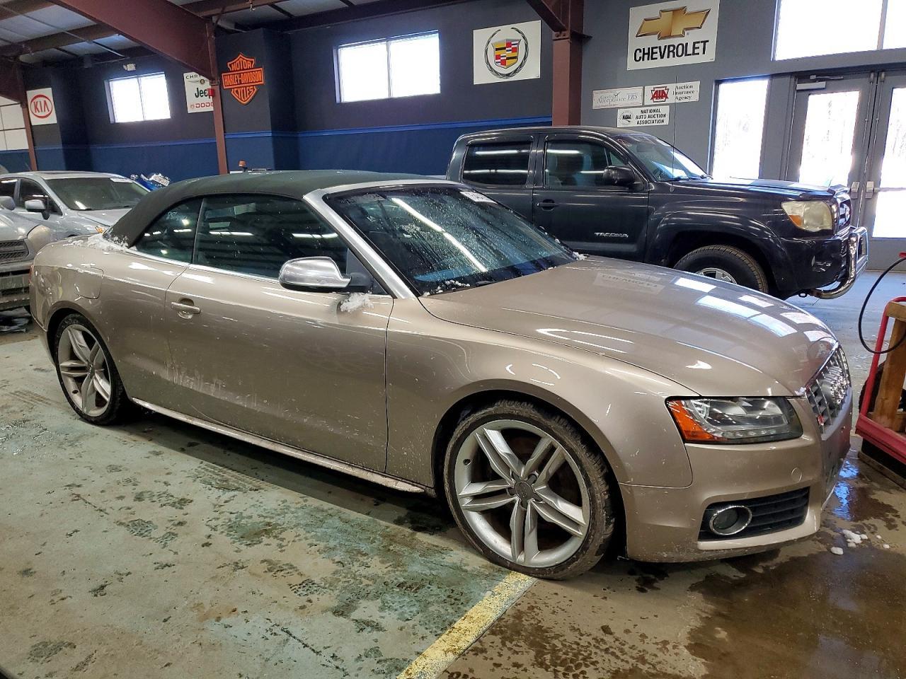 2010 AUDI S5