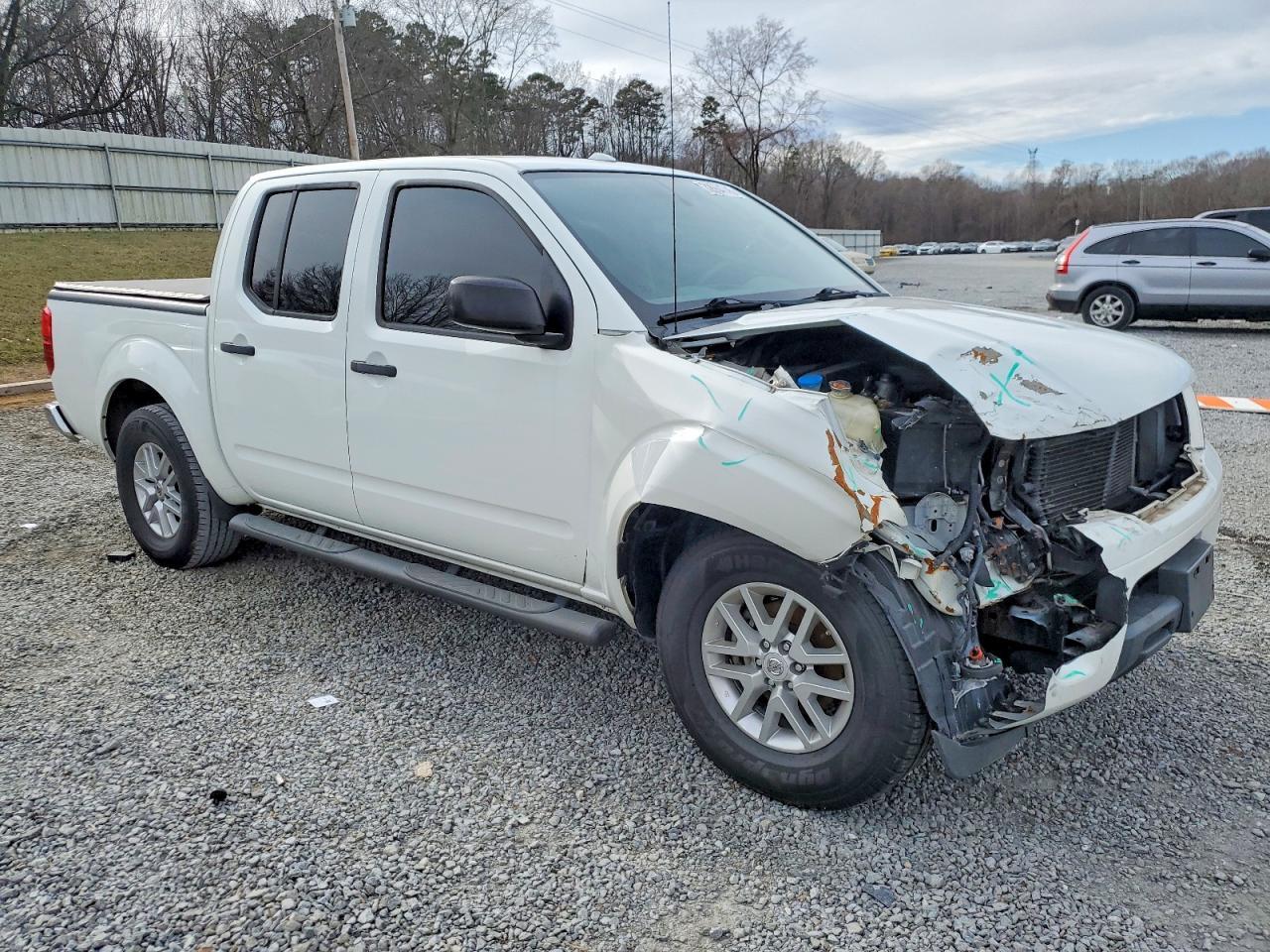 2016 NISSAN Frontier