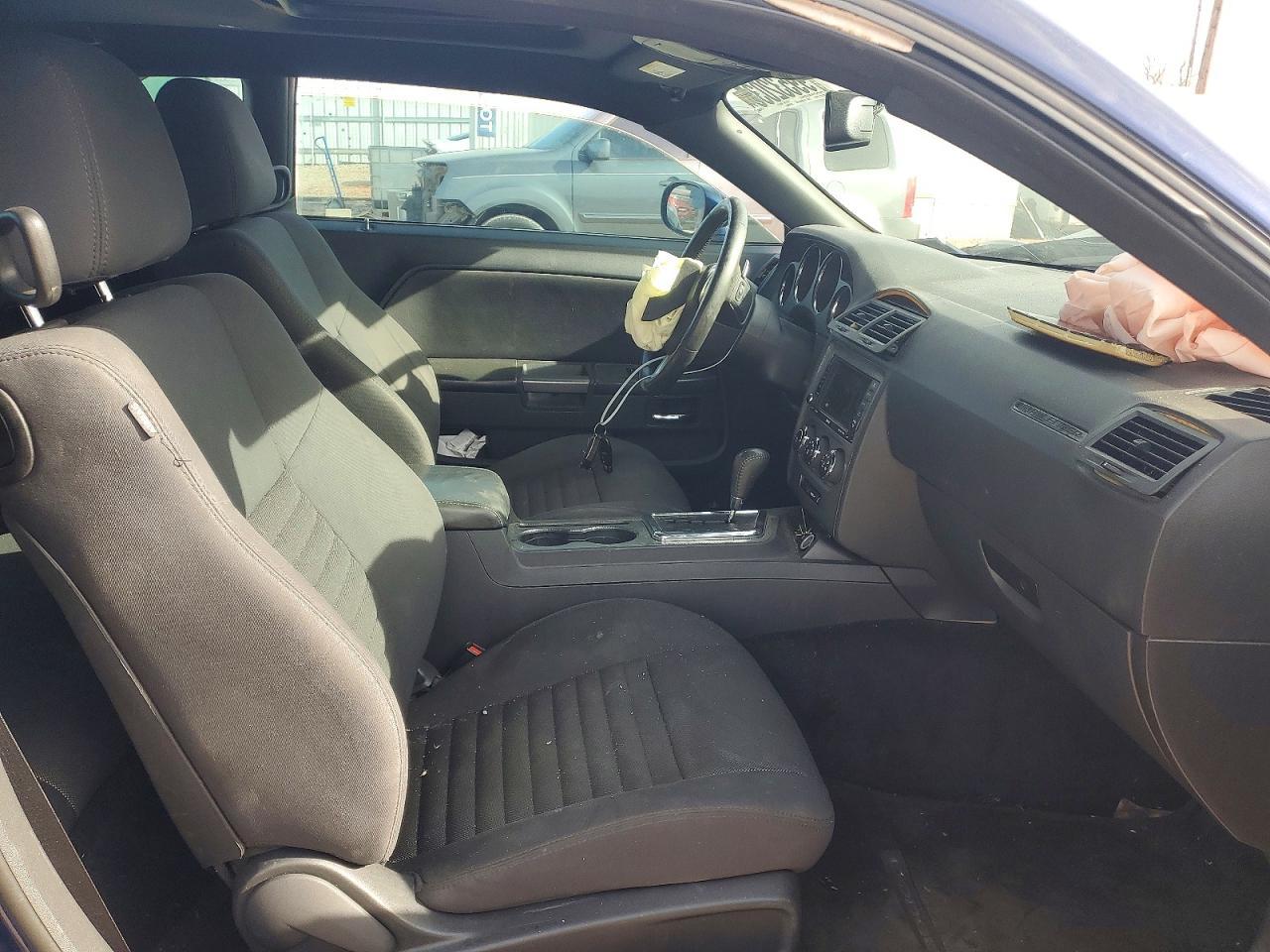 2013 DODGE Challenger