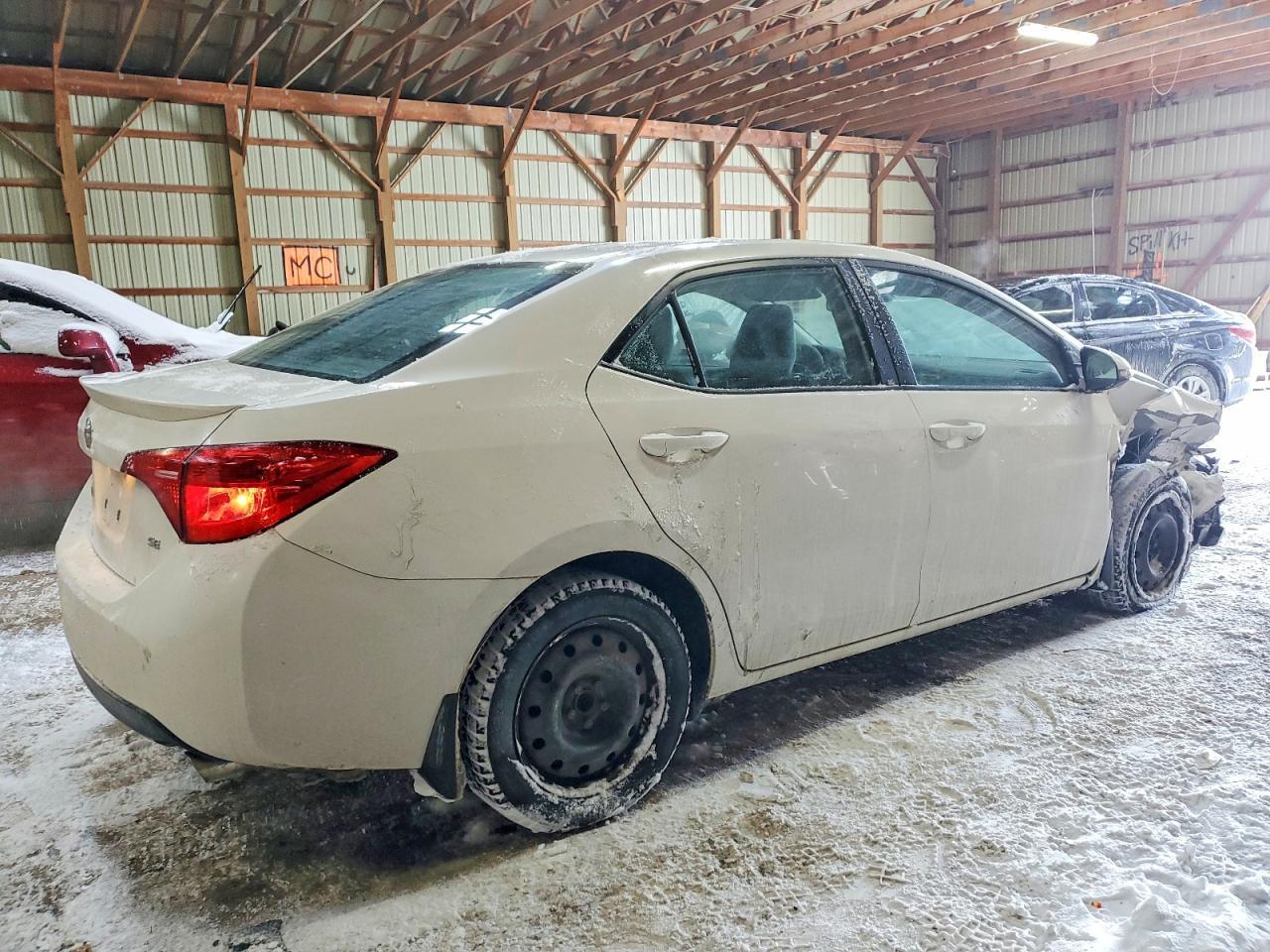 2017 TOYOTA COROLLA