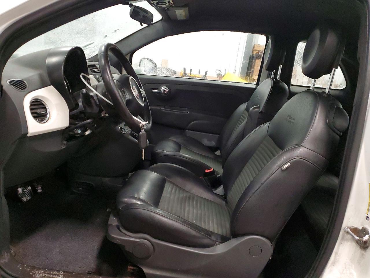 2015 FIAT 500