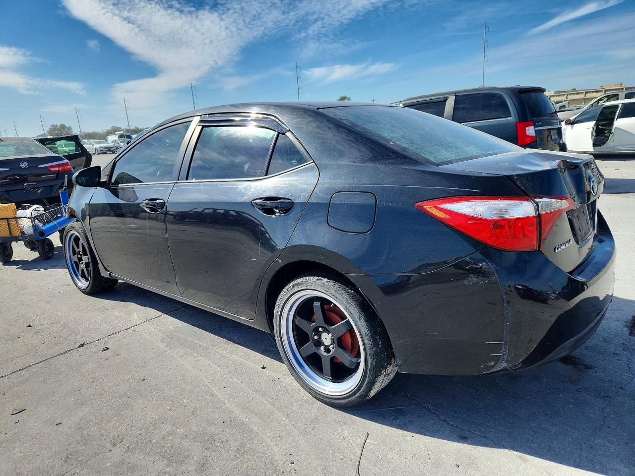 2015 TOYOTA COROLLA