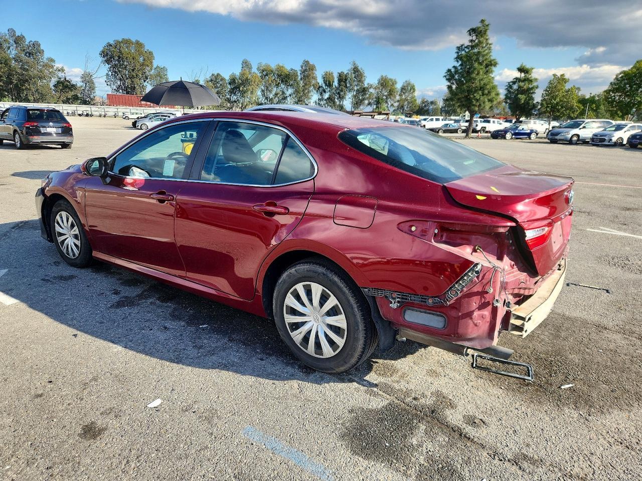 2018 TOYOTA CAMRY