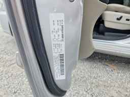 2012 CHRYSLER Town & Country