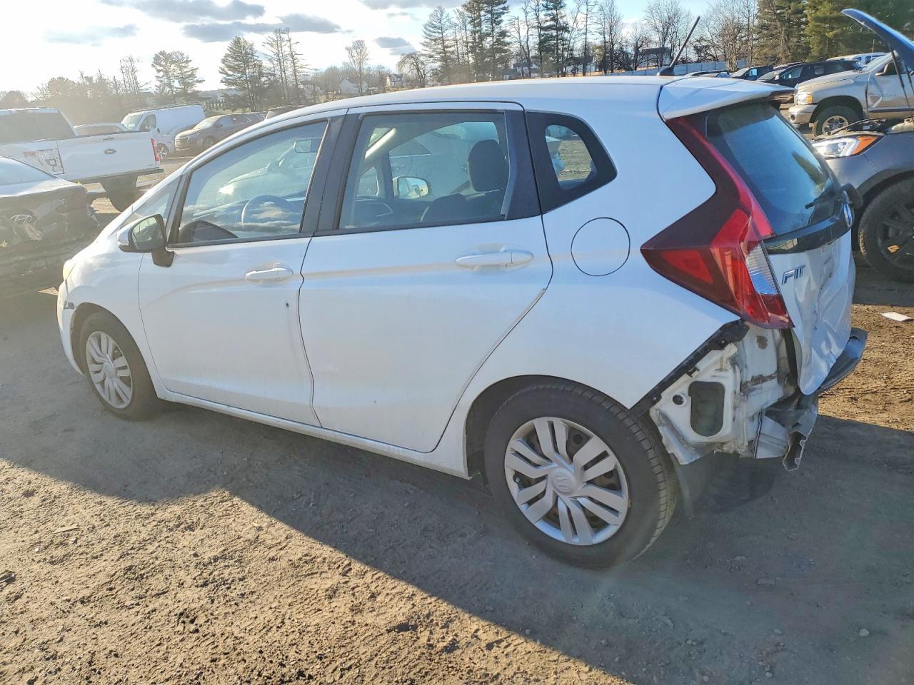 2016 HONDA FIT