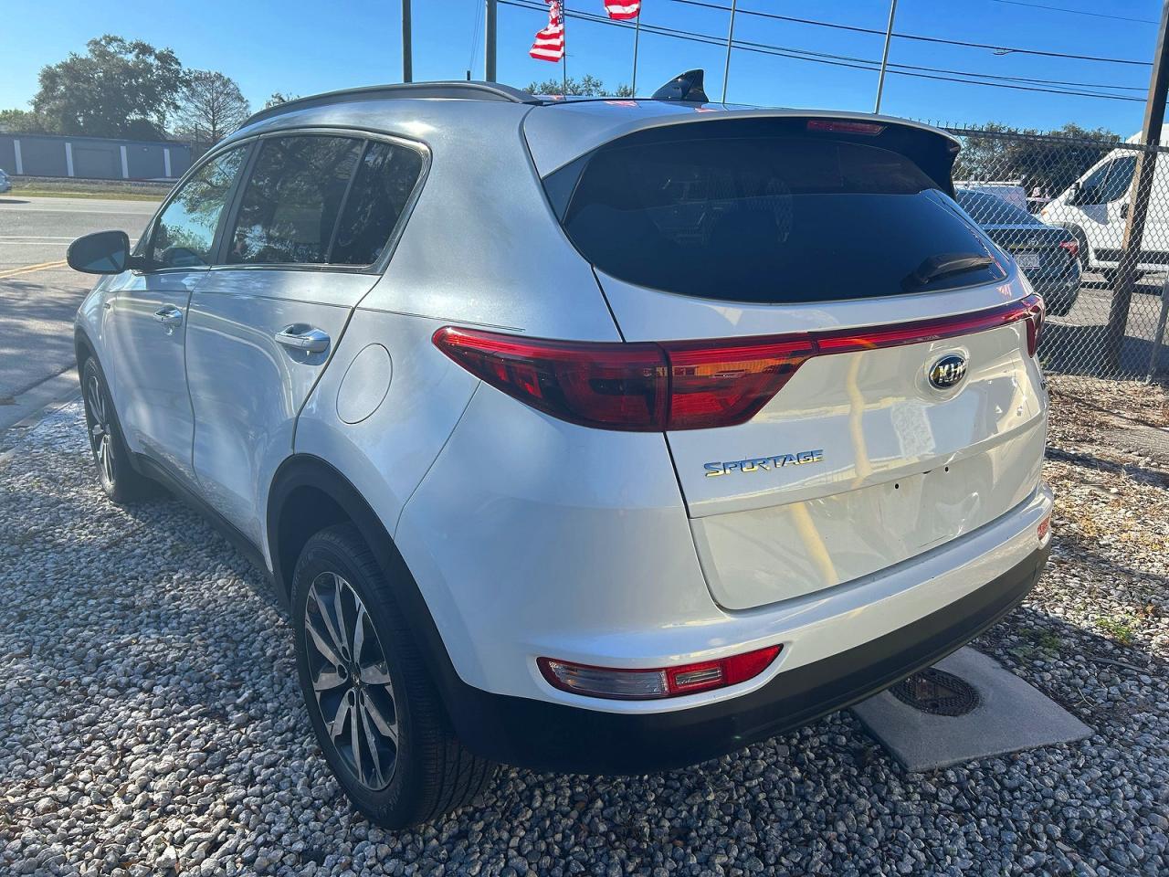 2017 KIA SPORTAGE