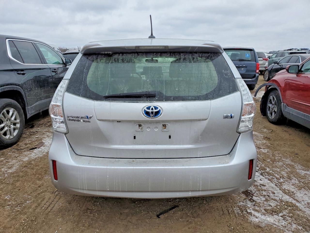 2012 TOYOTA PRIUS V