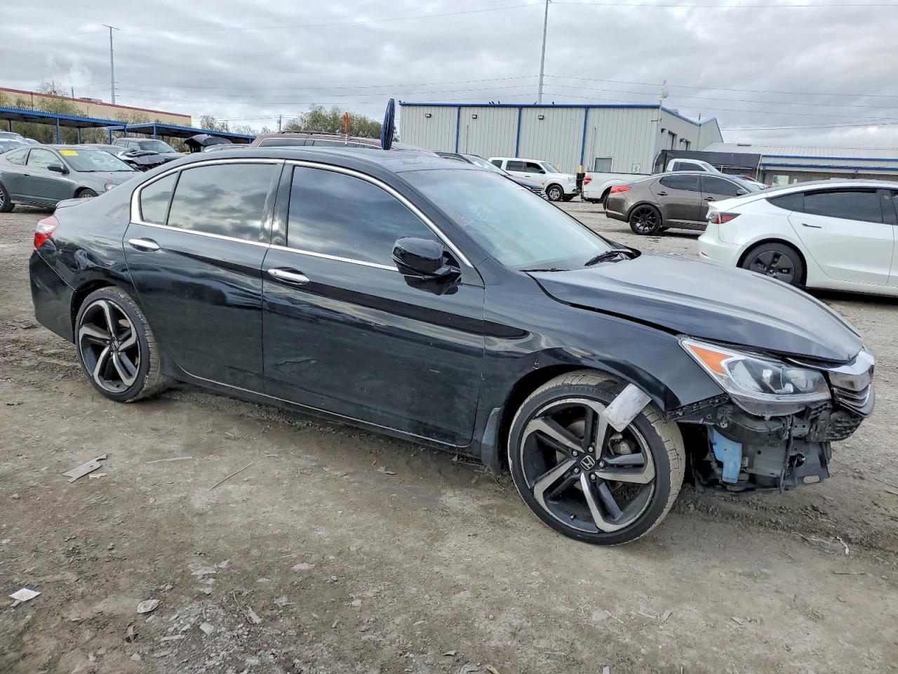 2017 HONDA ACCORD