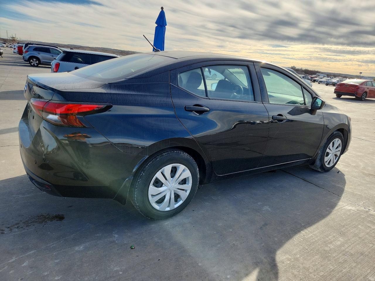 2020 NISSAN VERSA