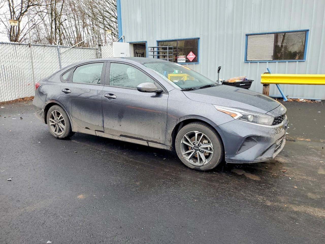 2023 KIA FORTE