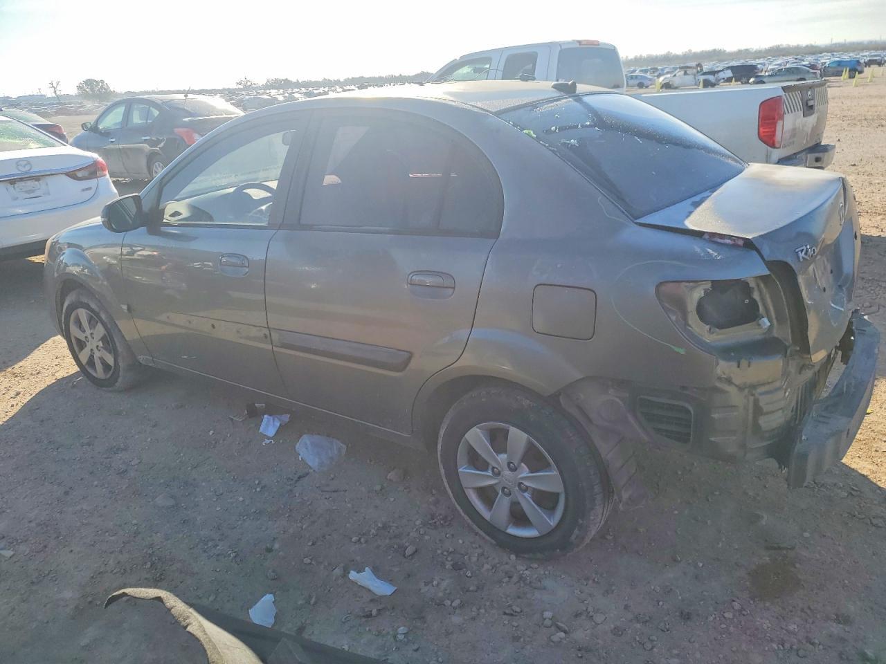 2011 KIA RIO