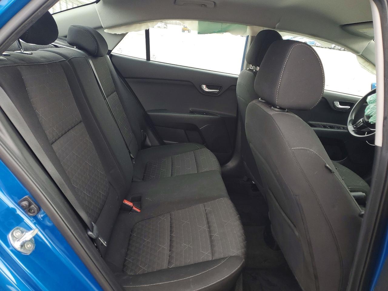 2021 KIA RIO