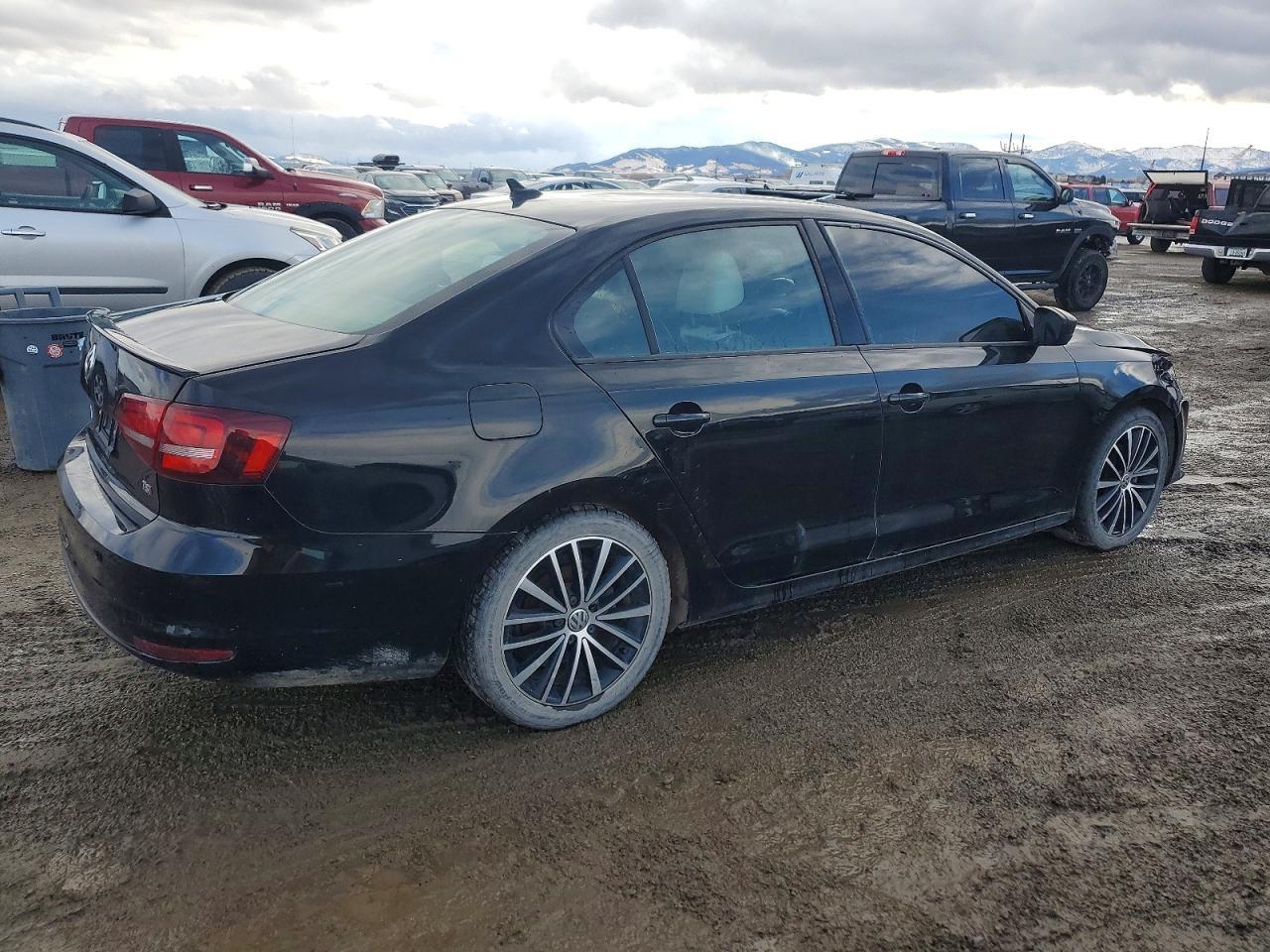 2016 VOLKSWAGEN JETTA