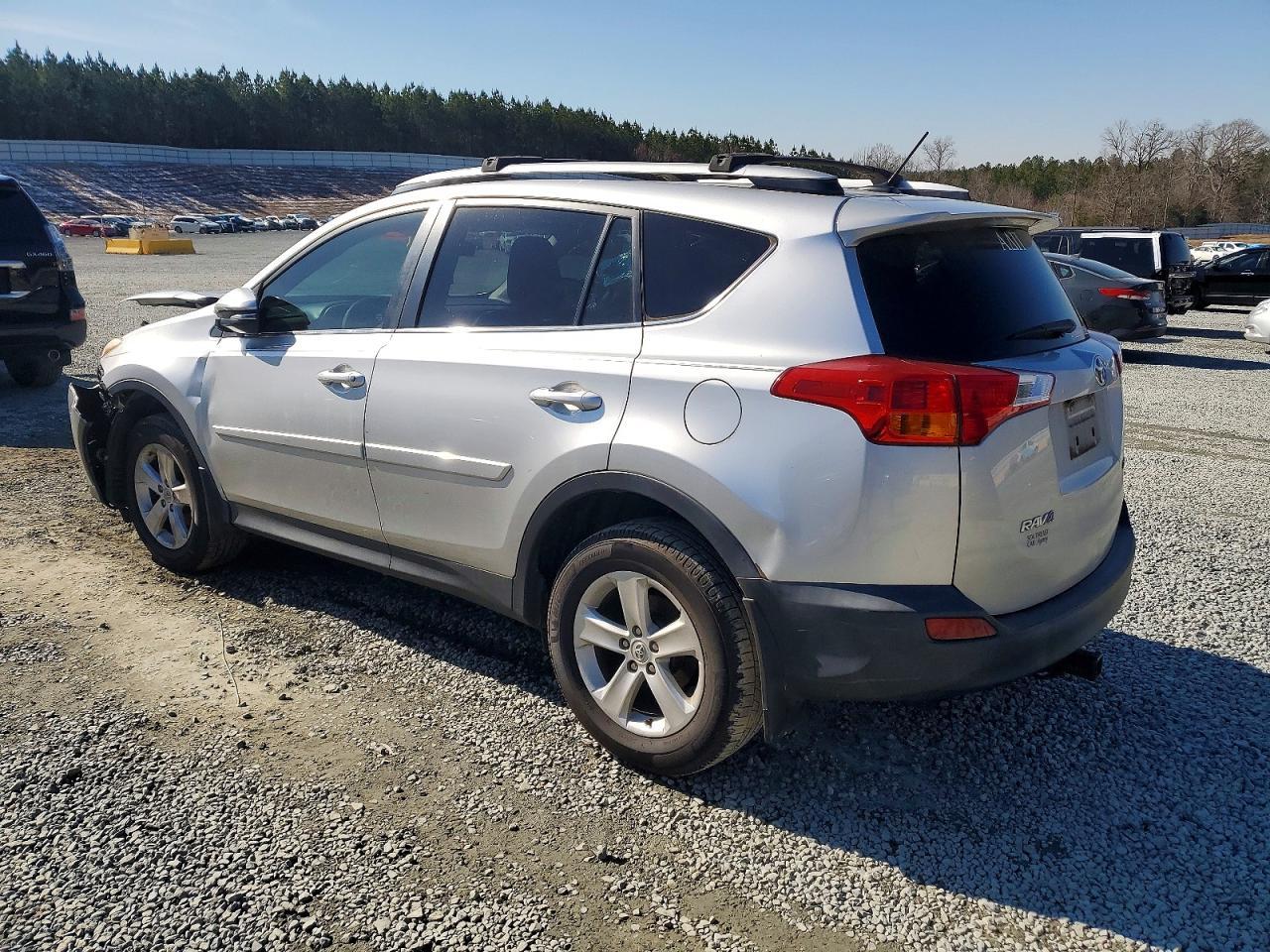 2014 TOYOTA RAV4