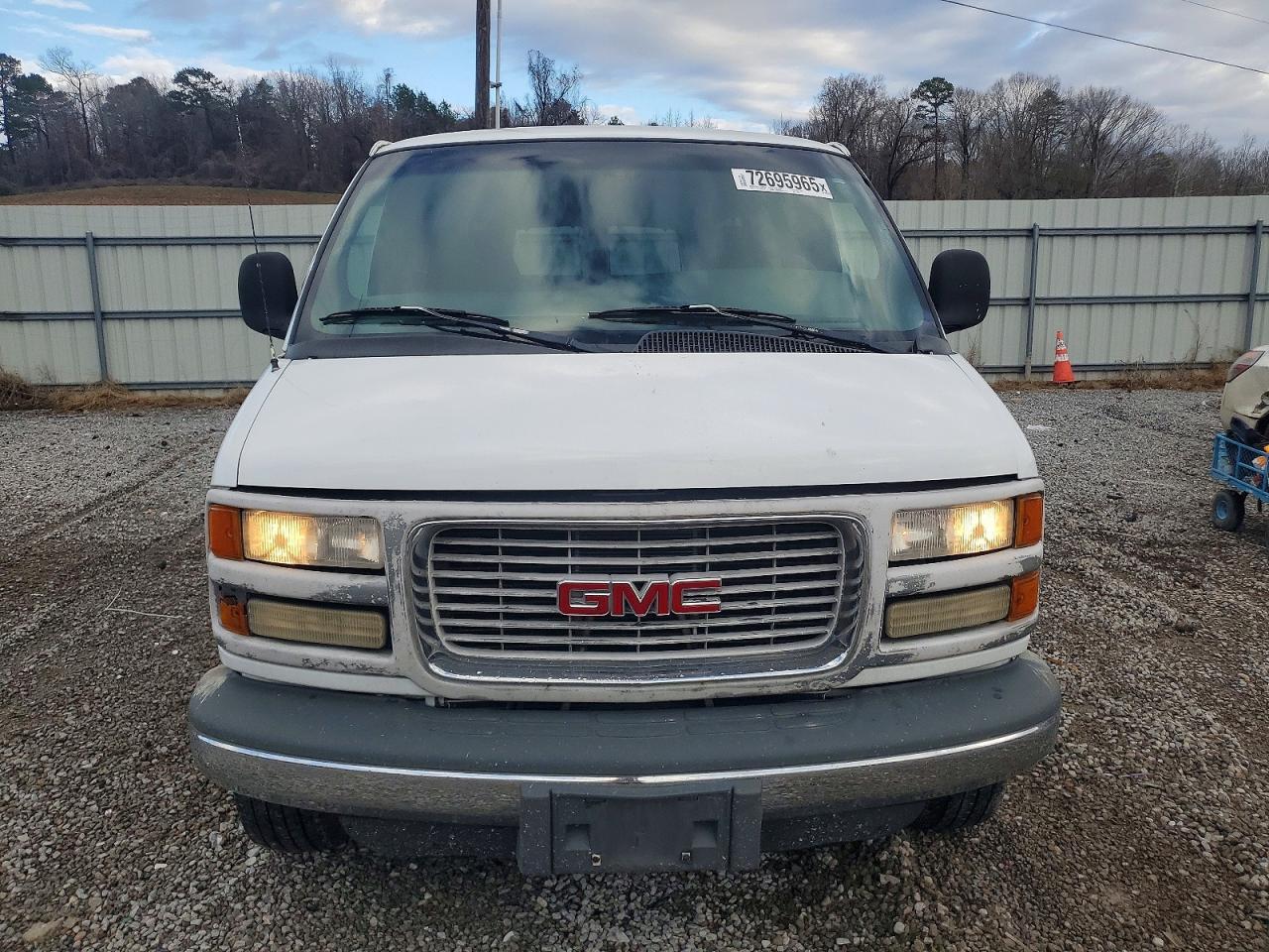 2001 GMC Savana