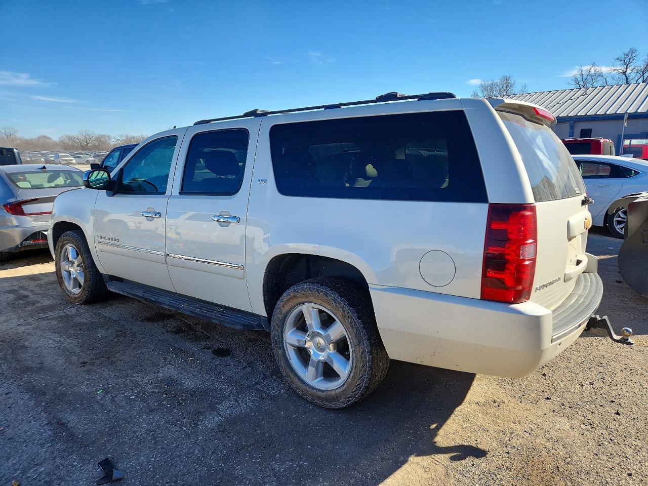 2014 CHEVROLET Suburban