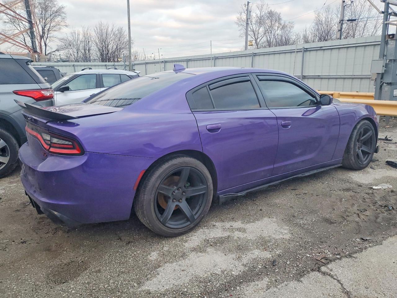 2016 DODGE CHARGER
