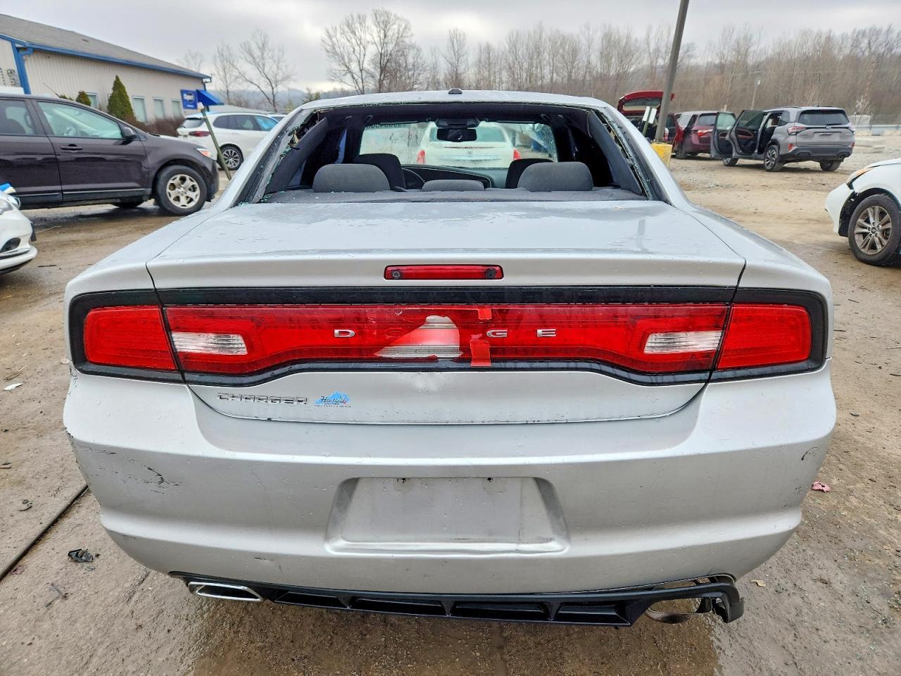 2011 DODGE CHARGER