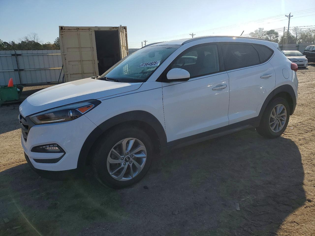 2016 HYUNDAI TUCSON