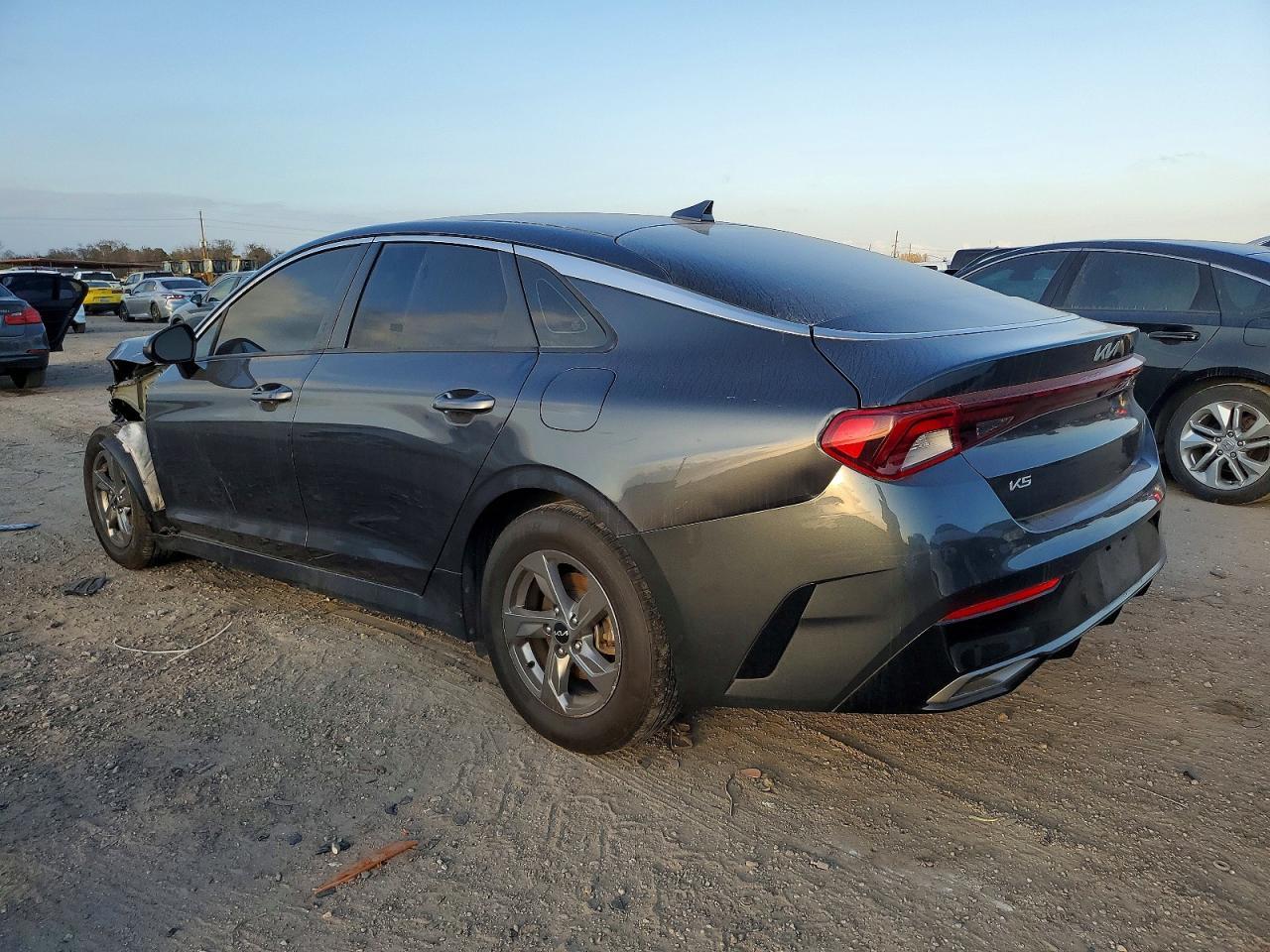 2023 KIA K5