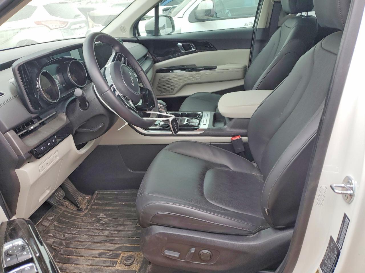 2024 KIA Carnival