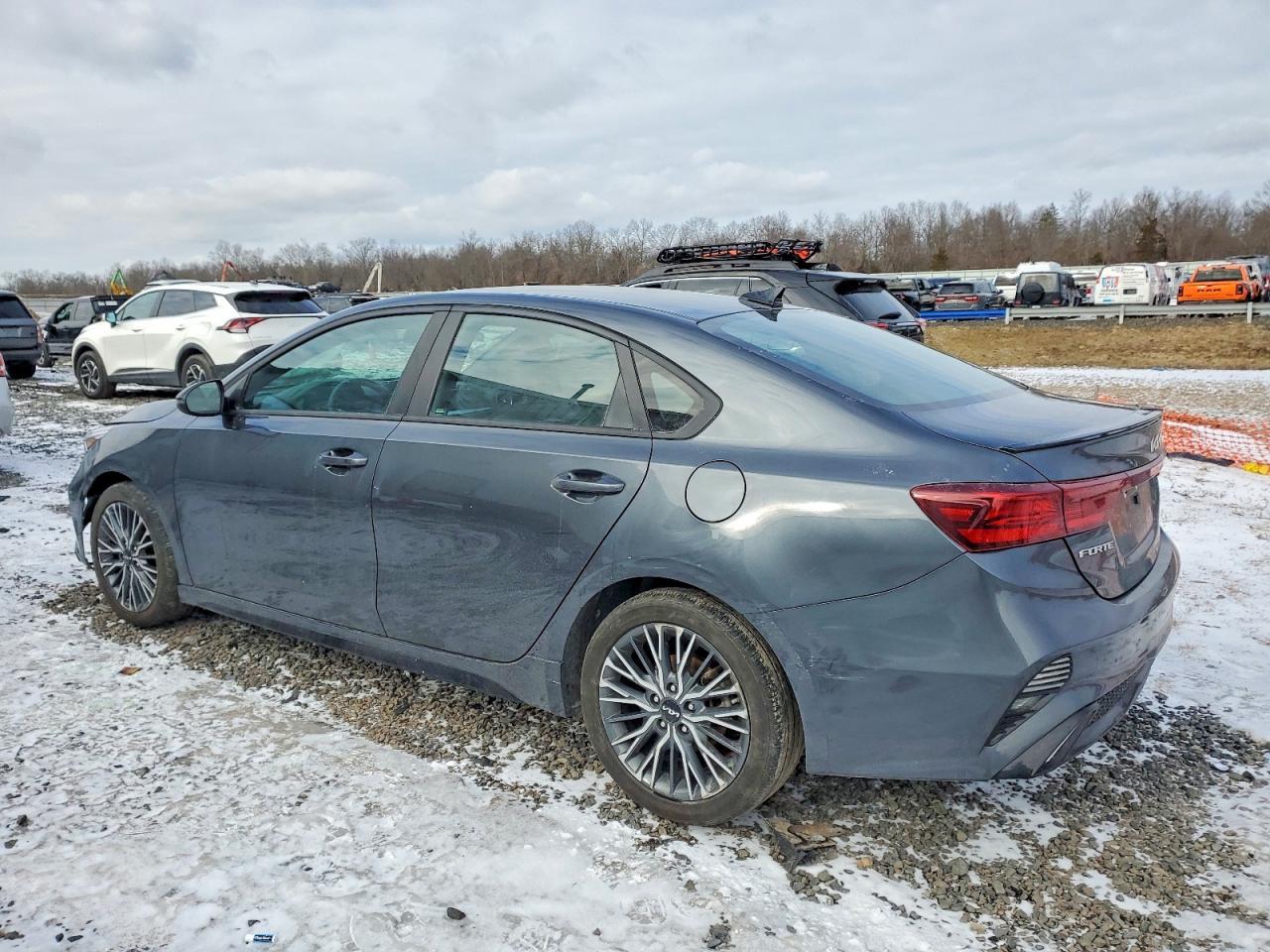 2023 KIA FORTE