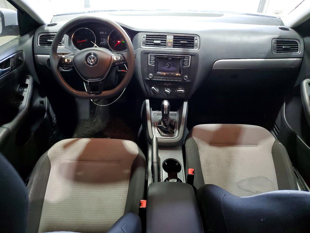2017 VOLKSWAGEN JETTA