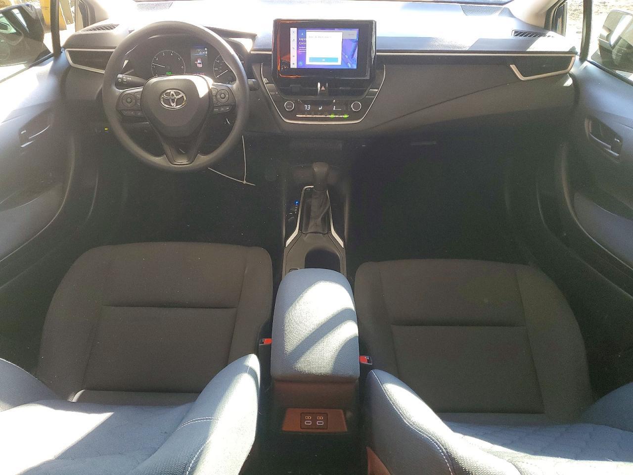2025 TOYOTA COROLLA
