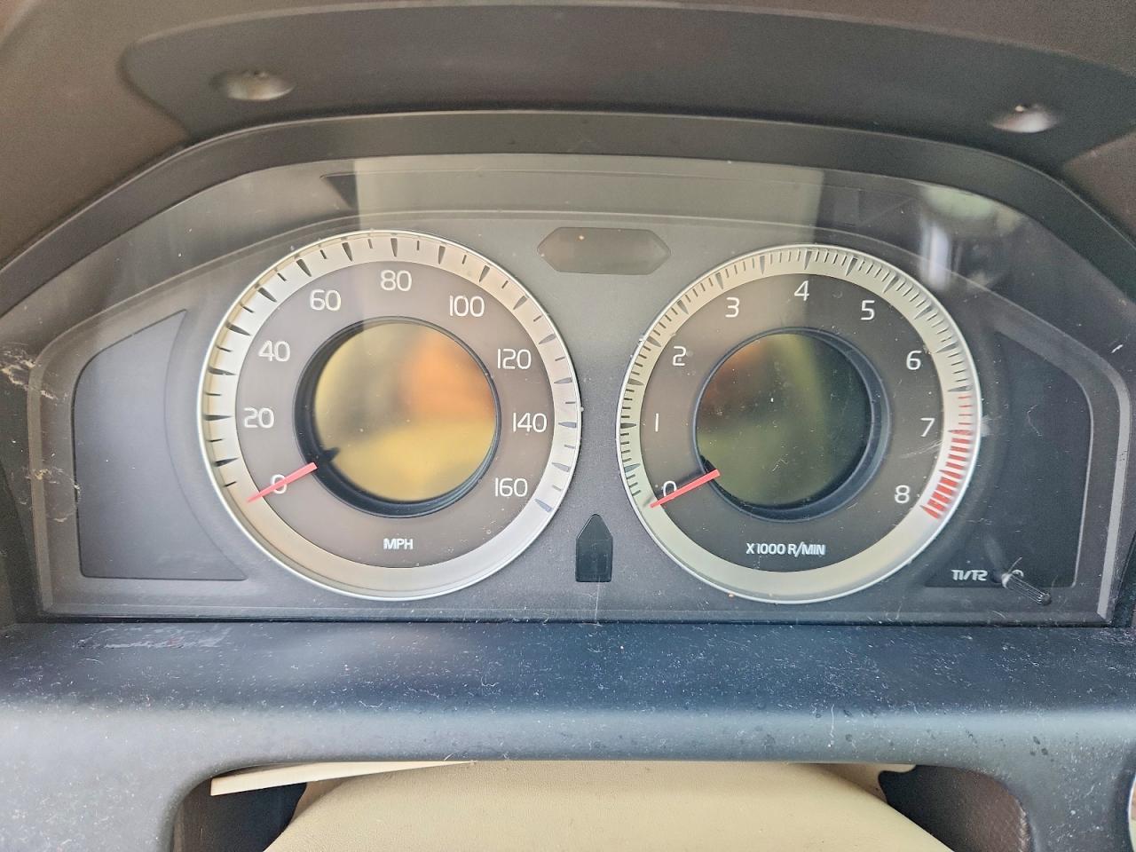 2010 VOLVO XC60
