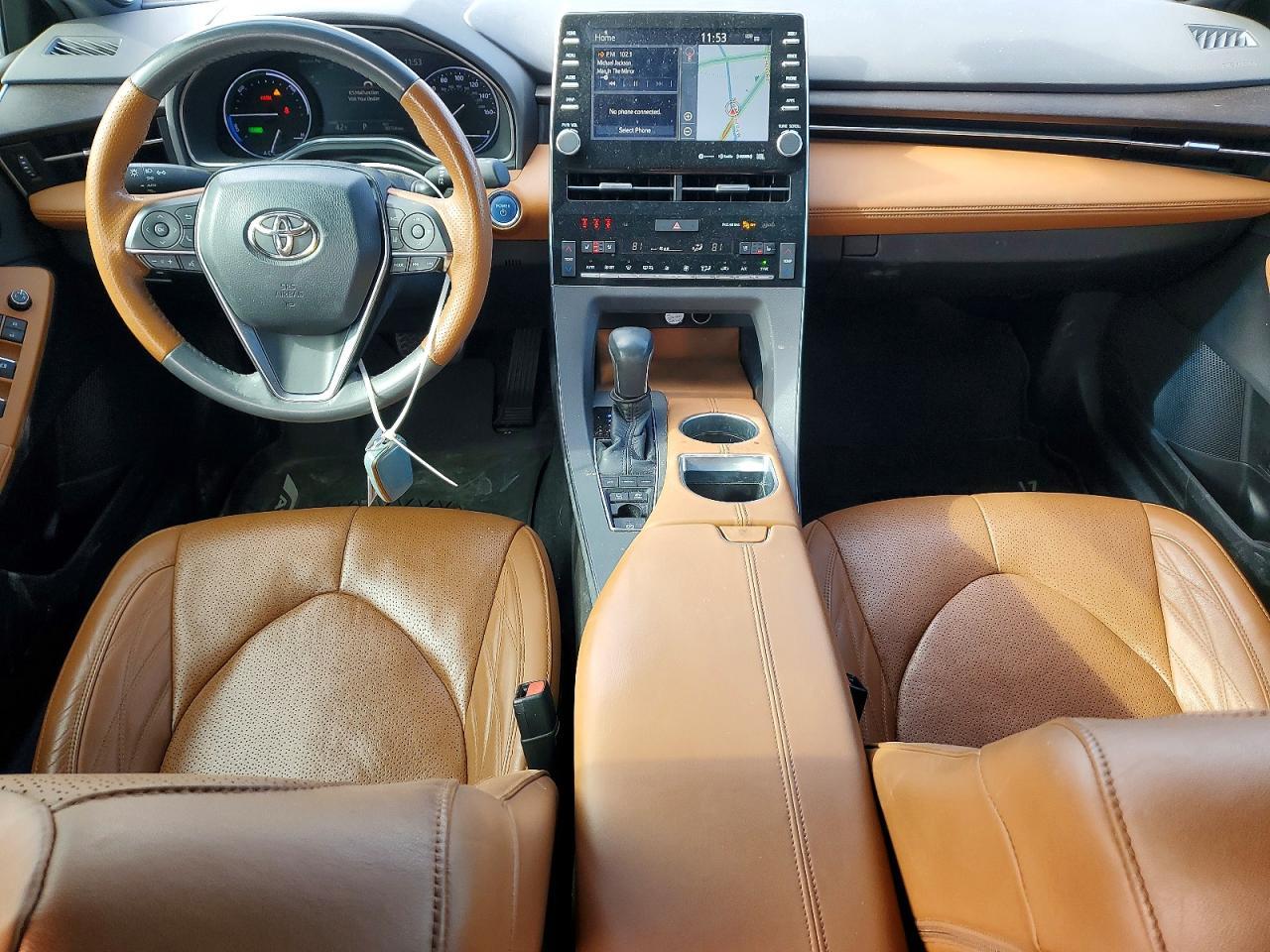 2020 TOYOTA Avalon