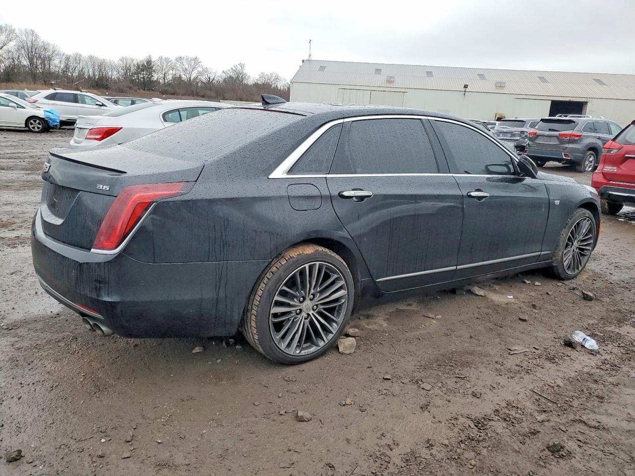 2017 CADILLAC CT6