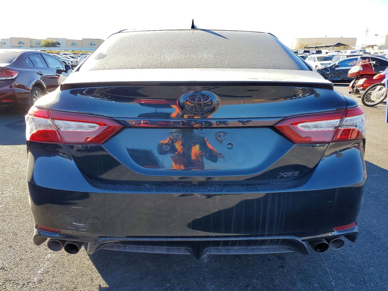 2020 TOYOTA CAMRY