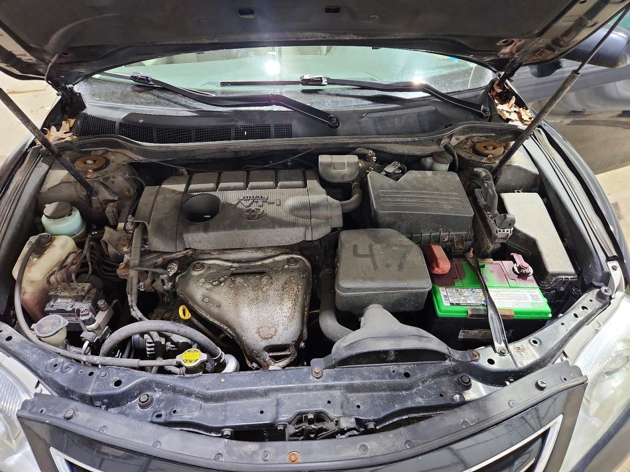 2011 TOYOTA CAMRY