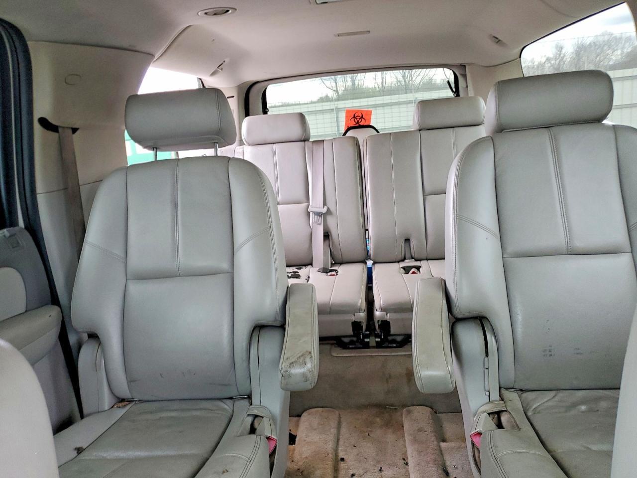 2008 CHEVROLET Suburban
