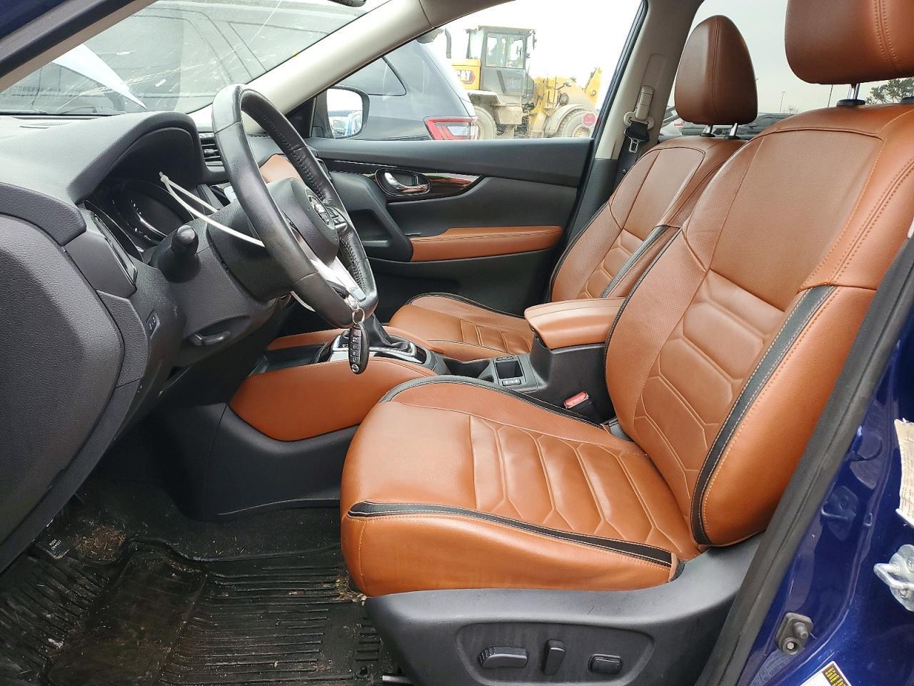 2017 NISSAN ROGUE