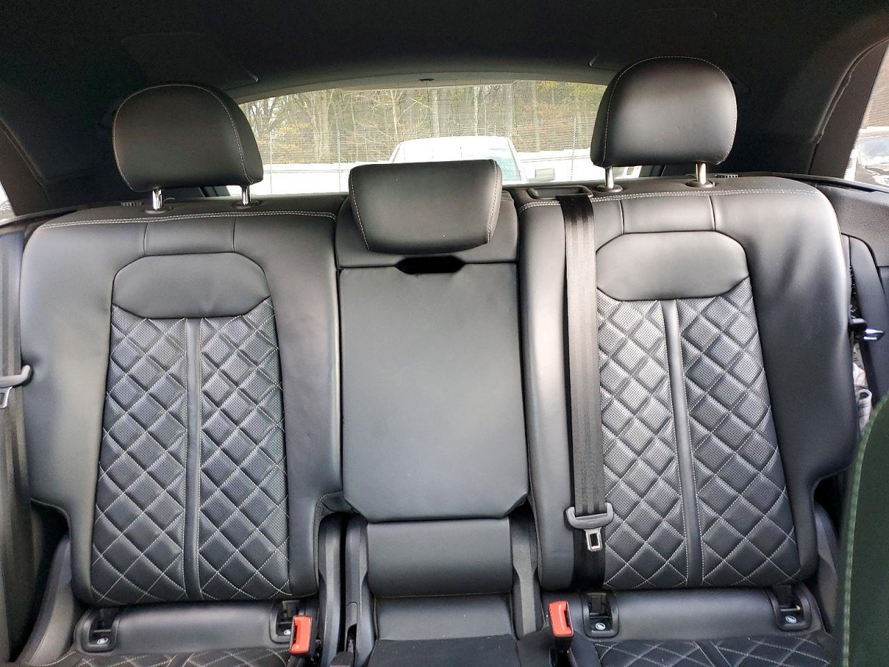 2023 AUDI SQ8