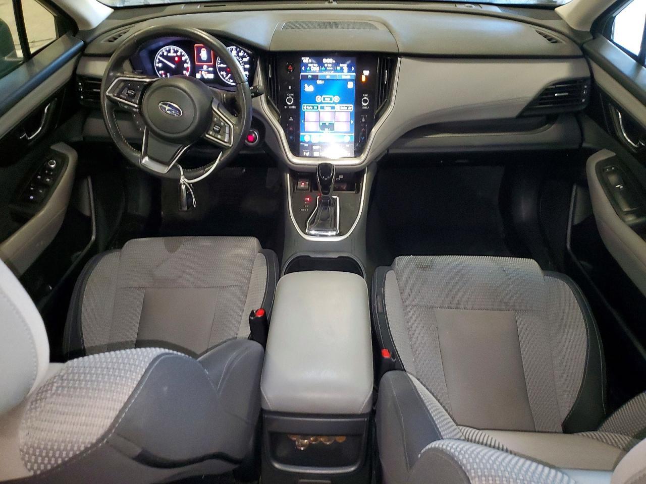 2020 SUBARU Outback