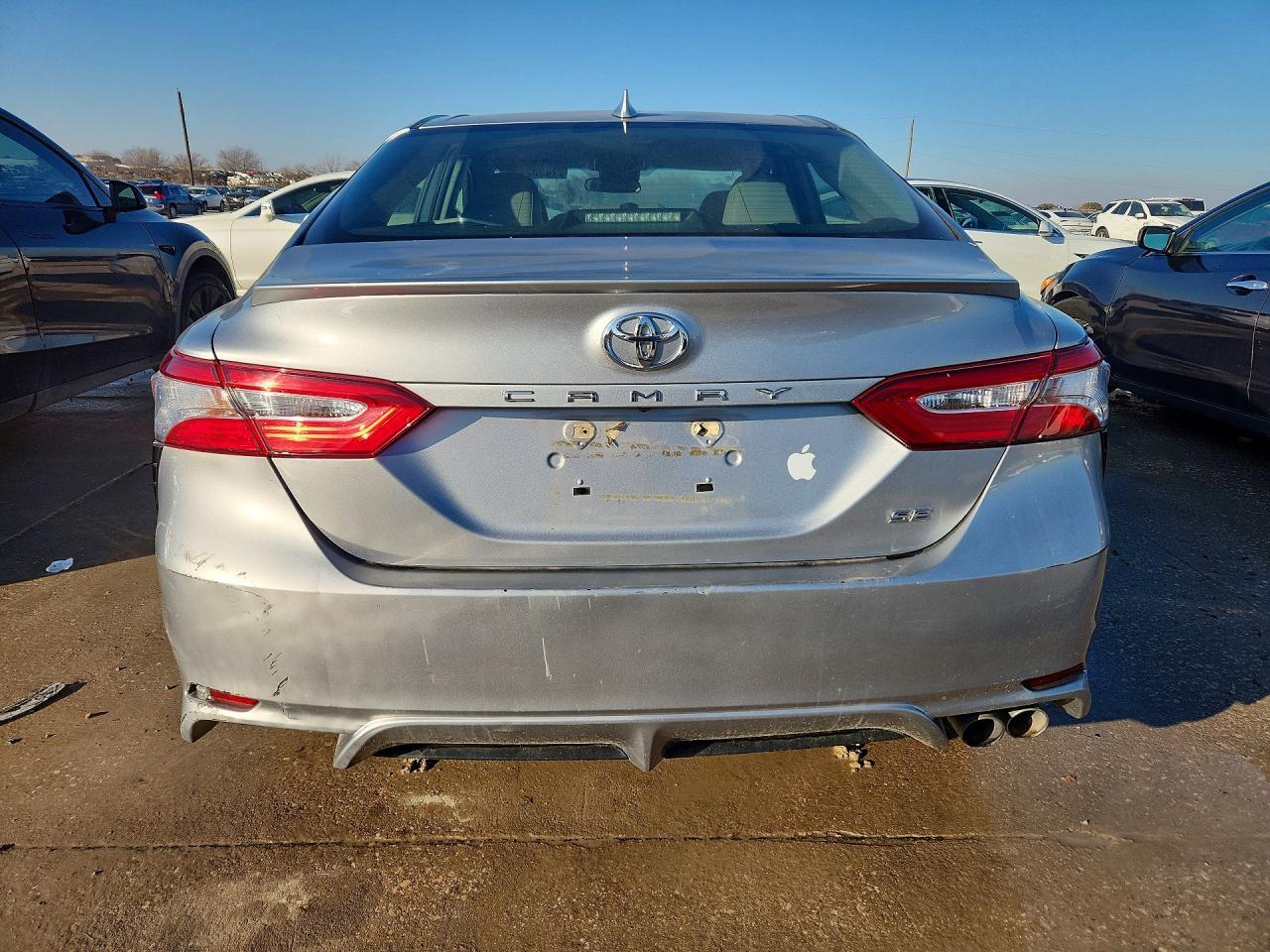 2020 TOYOTA CAMRY