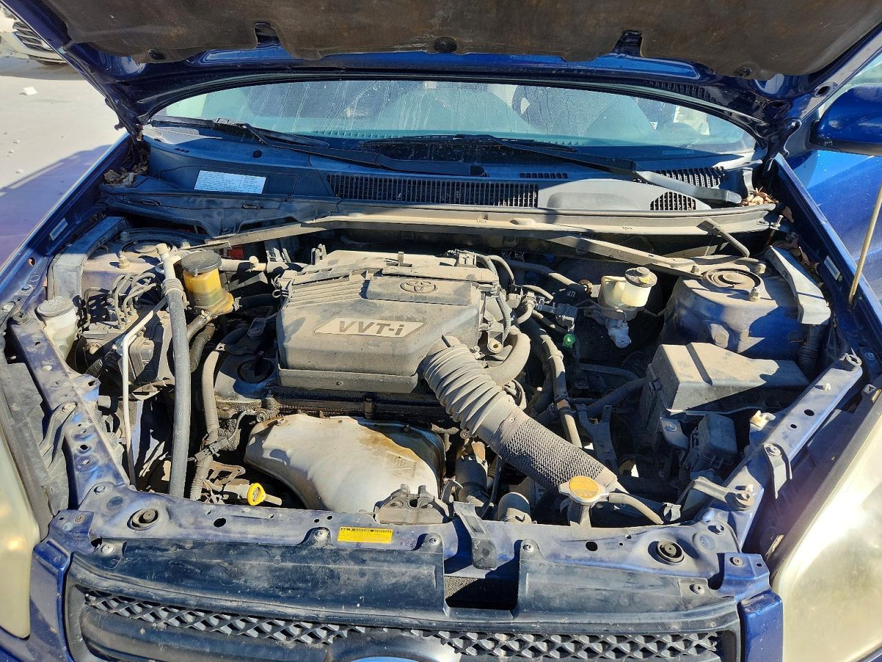 2004 TOYOTA RAV4
