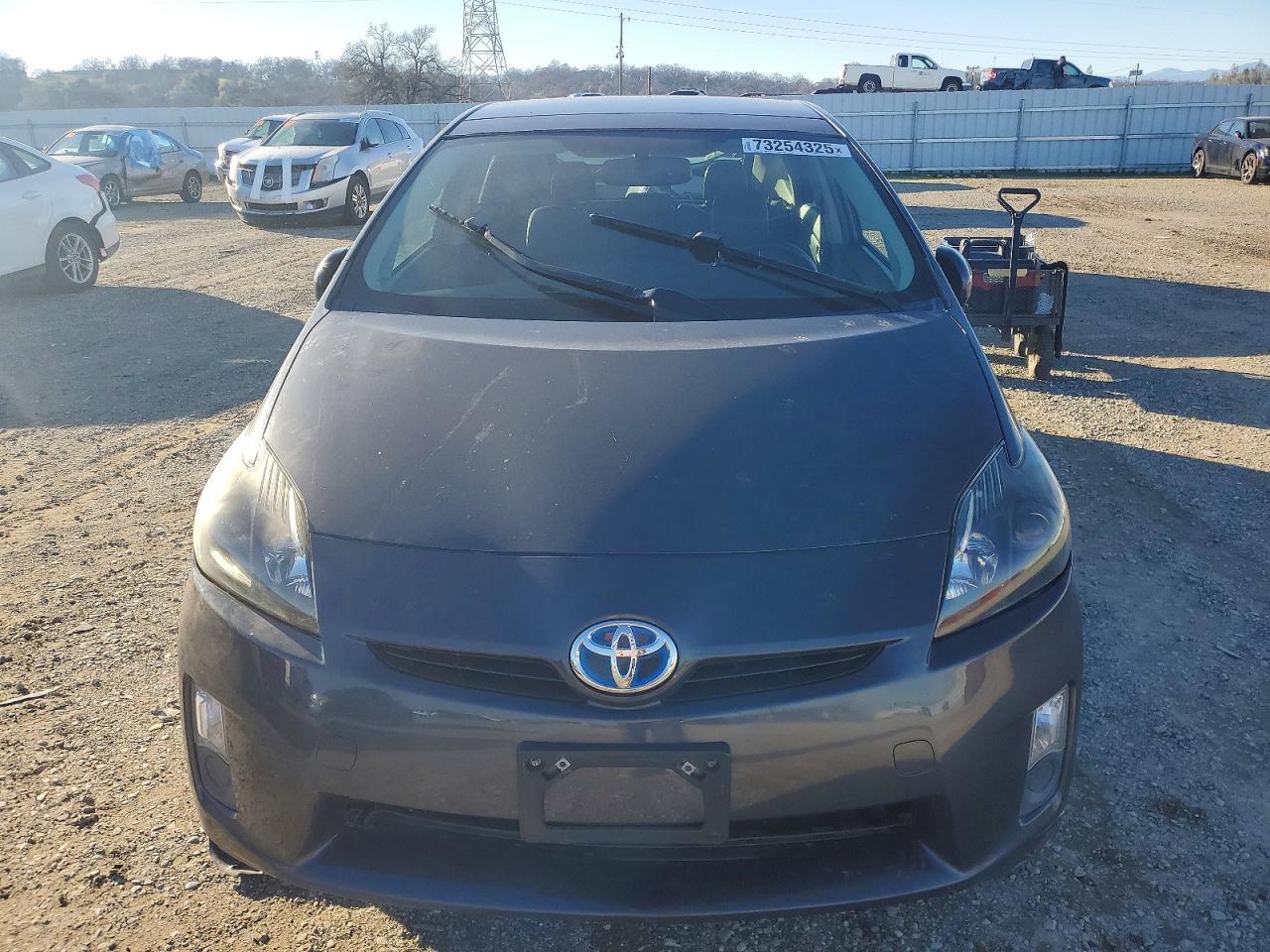 2011 TOYOTA PRIUS