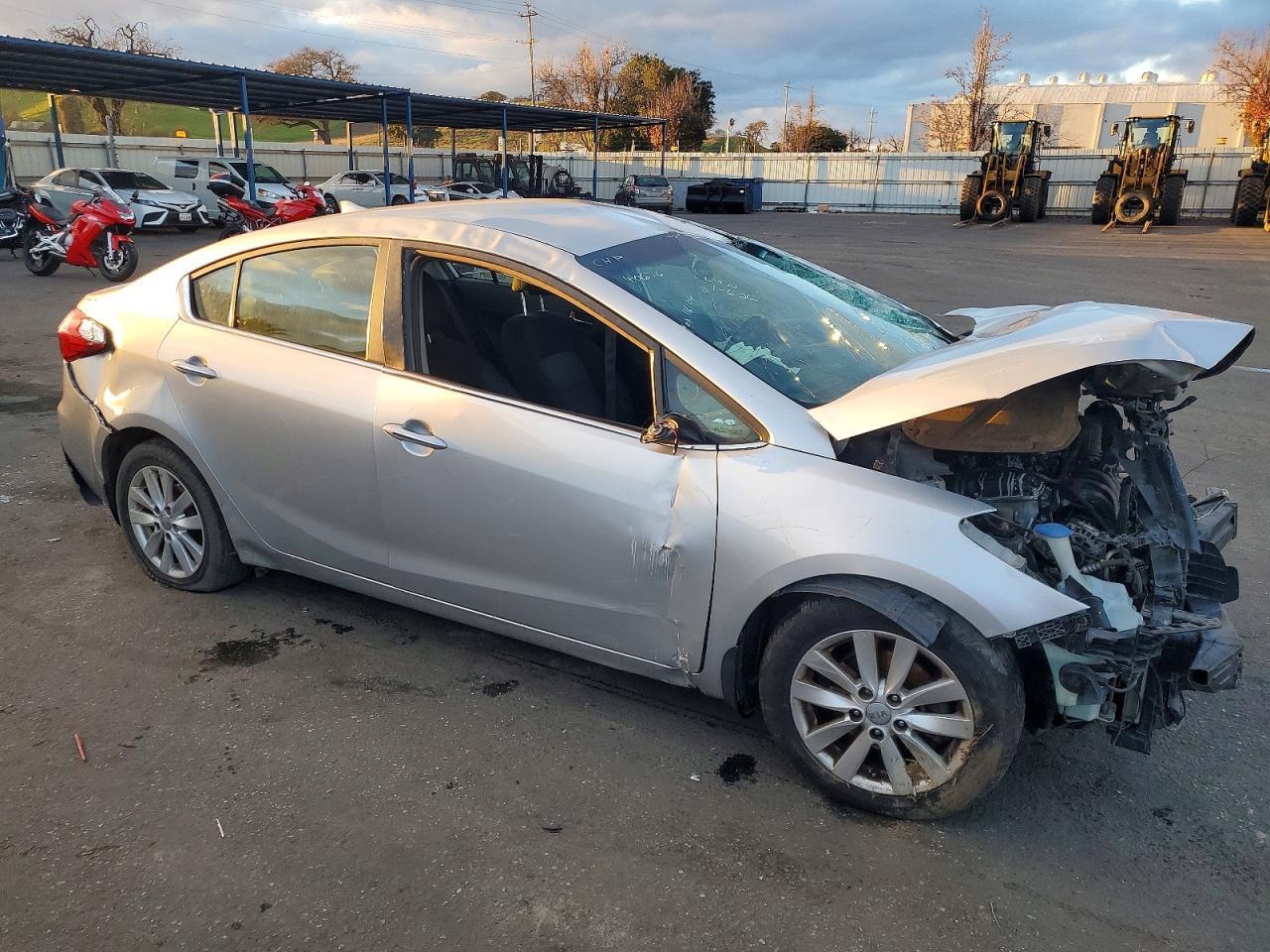 2014 KIA FORTE