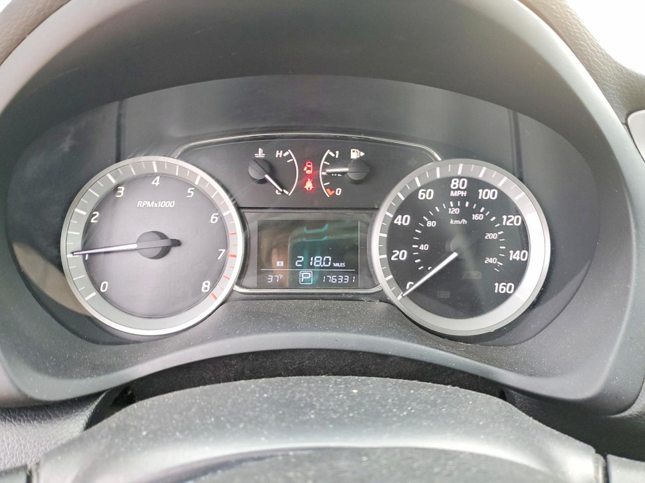 2015 NISSAN SENTRA