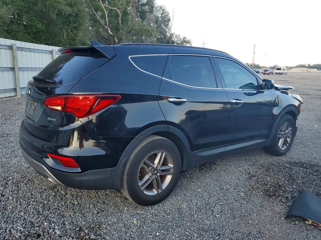 2017 HYUNDAI SANTA FE