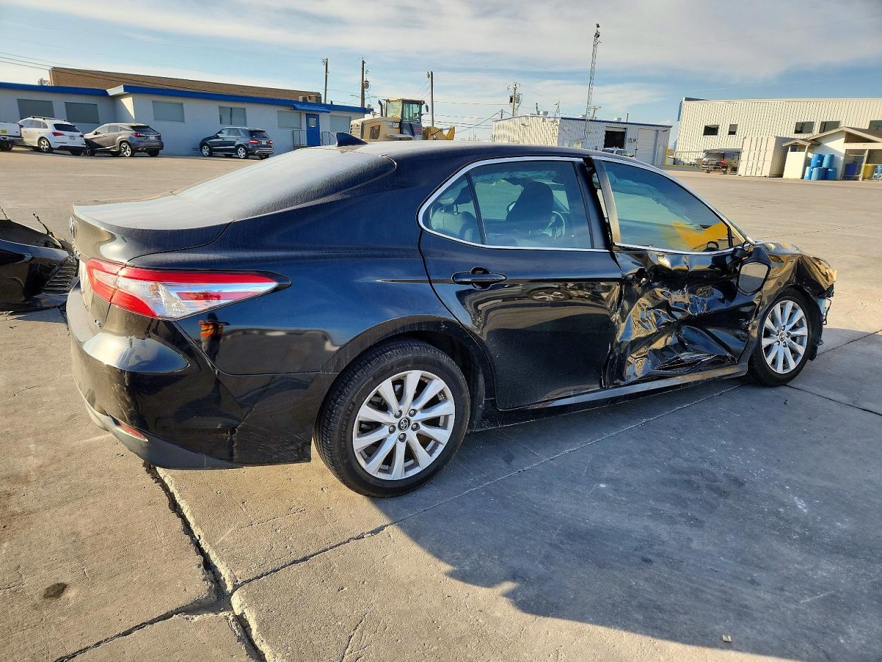 2019 TOYOTA CAMRY